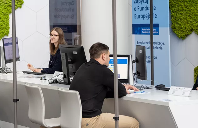Konsultacje w Punkcie Informacyjnym Funduszy Europejskich